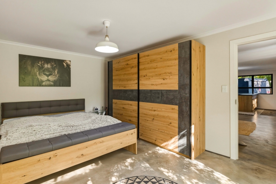 9 Bedroom Property for Sale in Golden Acre Western Cape